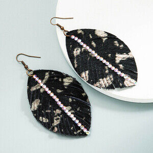 Leaf Shaped Leather Earrings In Black